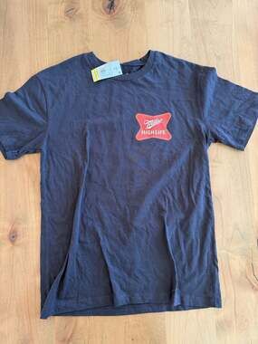 Miller High Life Christmas Holiday Wreath Graphic T-Shirt Black Size Small